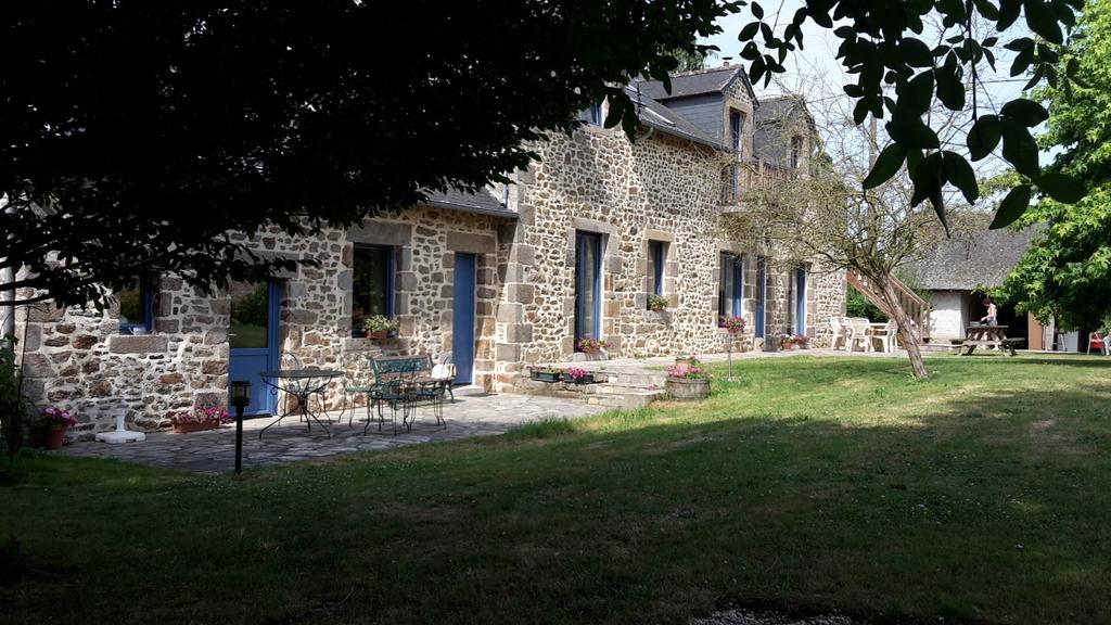 Chambres D'Hotes De Froulay Couesmes-vauce Exterior photo